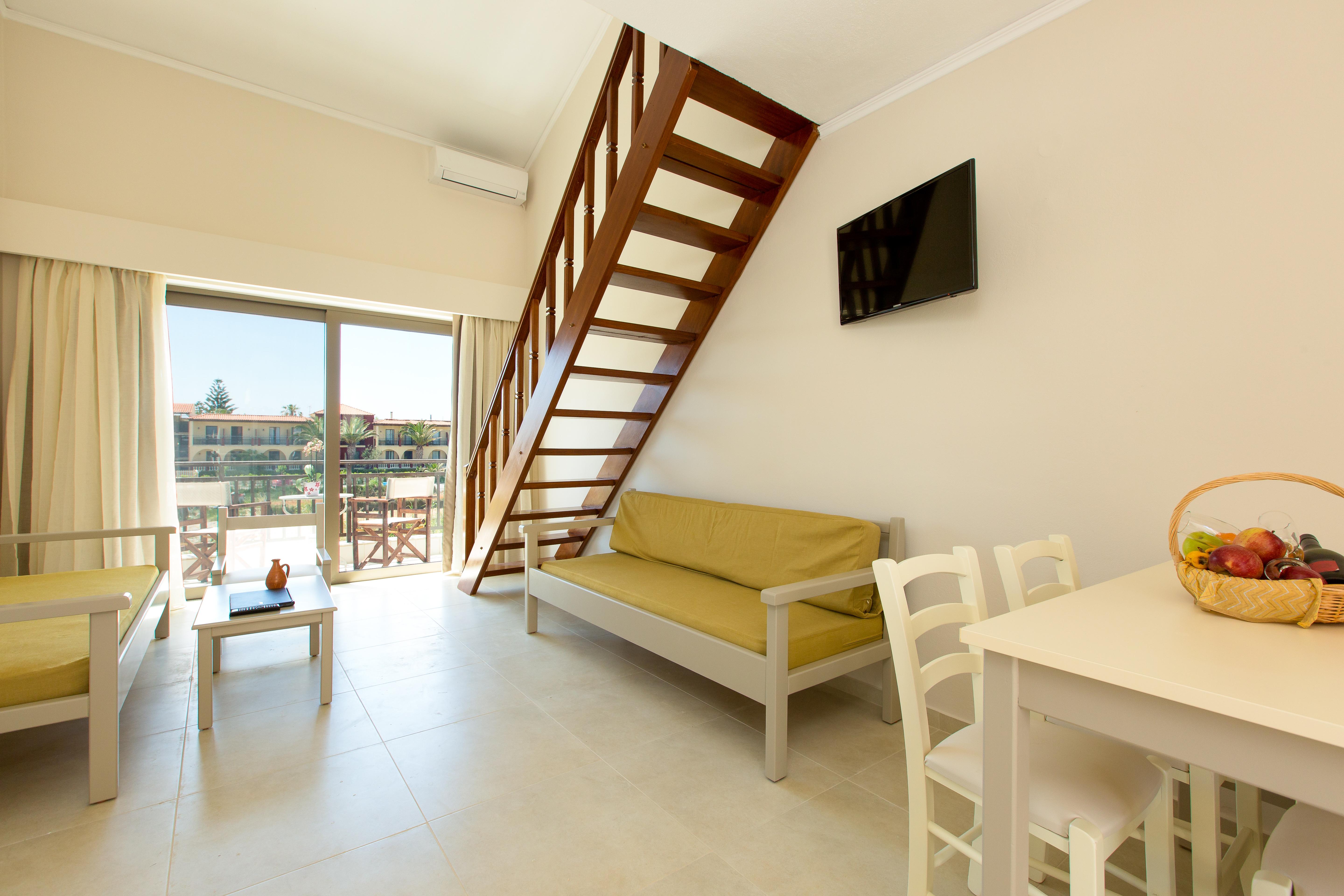 Trefon Hotel Apartments And Family Suites Платанес Екстериор снимка