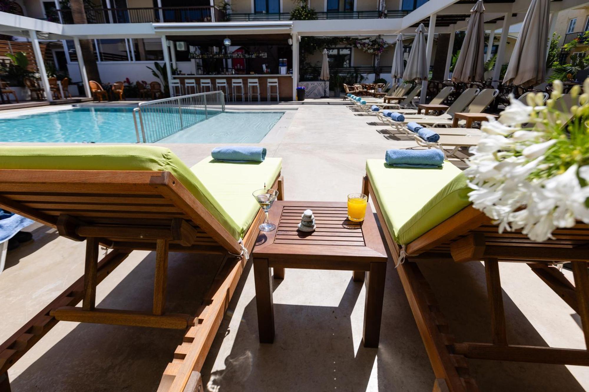 Trefon Hotel Apartments And Family Suites Платанес Екстериор снимка