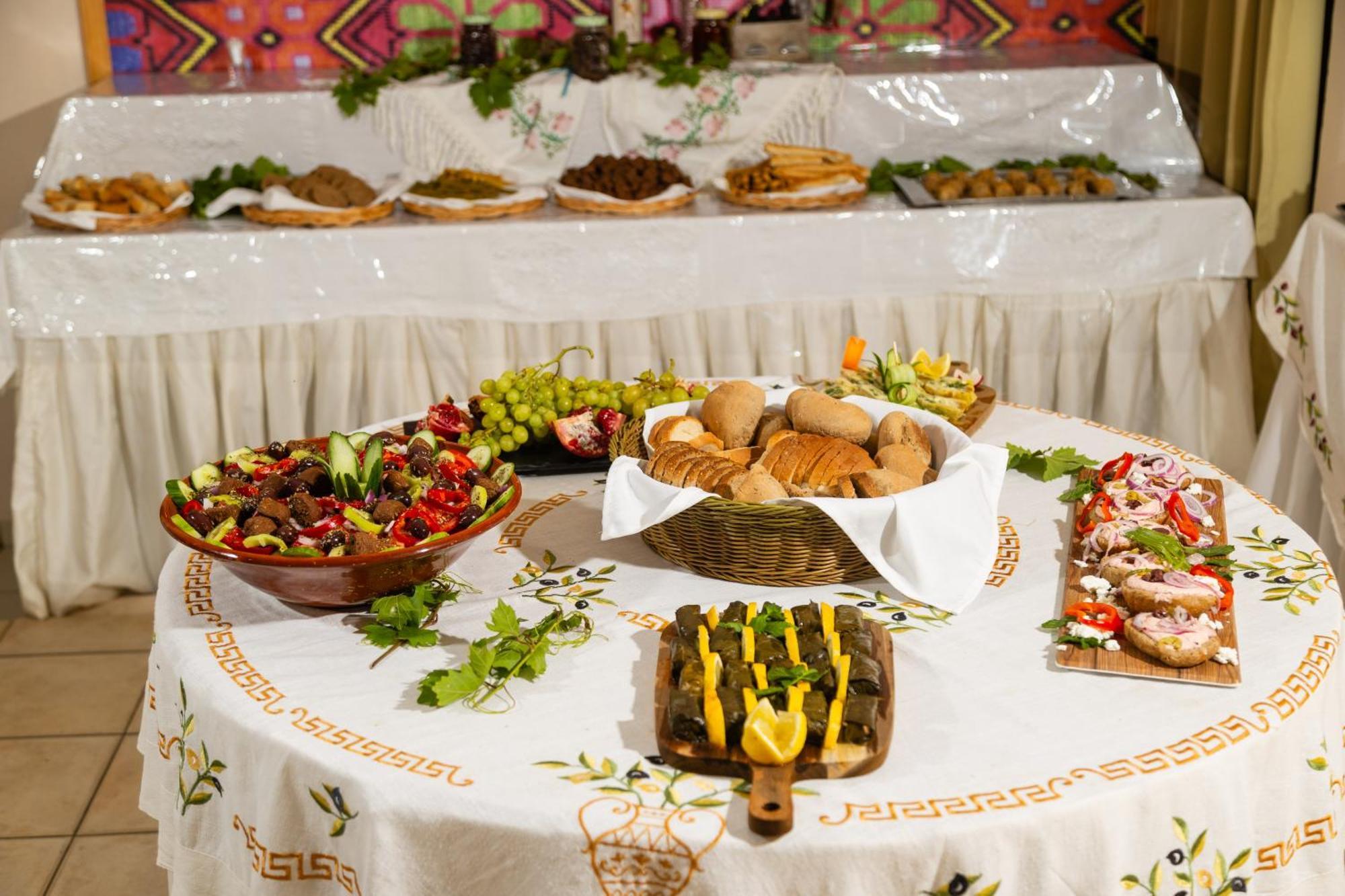 Trefon Hotel Apartments And Family Suites Платанес Екстериор снимка